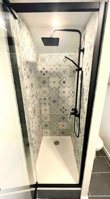 Apartamento Charmant F2 - Hypercentre - Wifi Gratuite El Havre Exterior foto